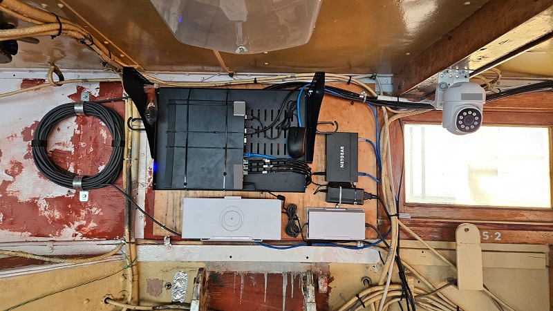 Starlink maritime installation services company for boats-yachts-merchant ships
