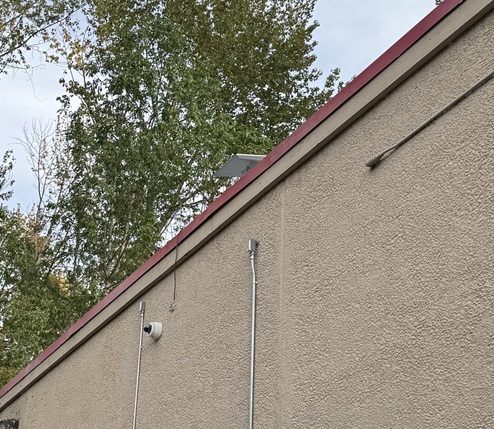 Outdoor cable routing